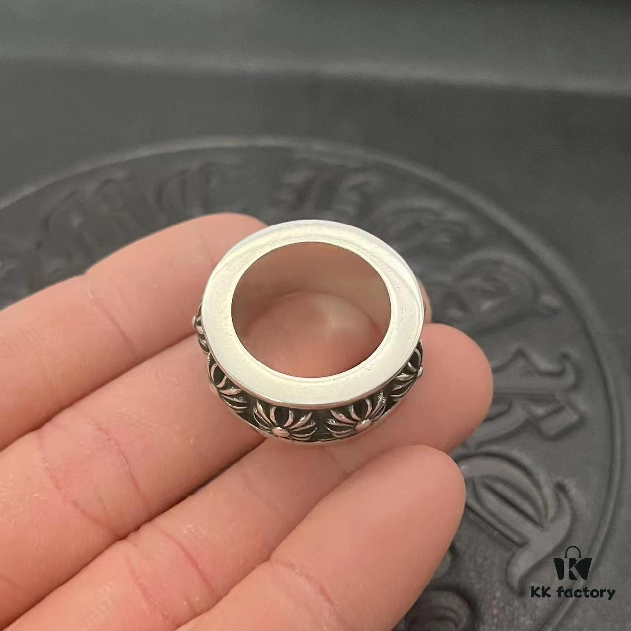 CHROME HEARTS High-Replica Rotating Crucifix Ring