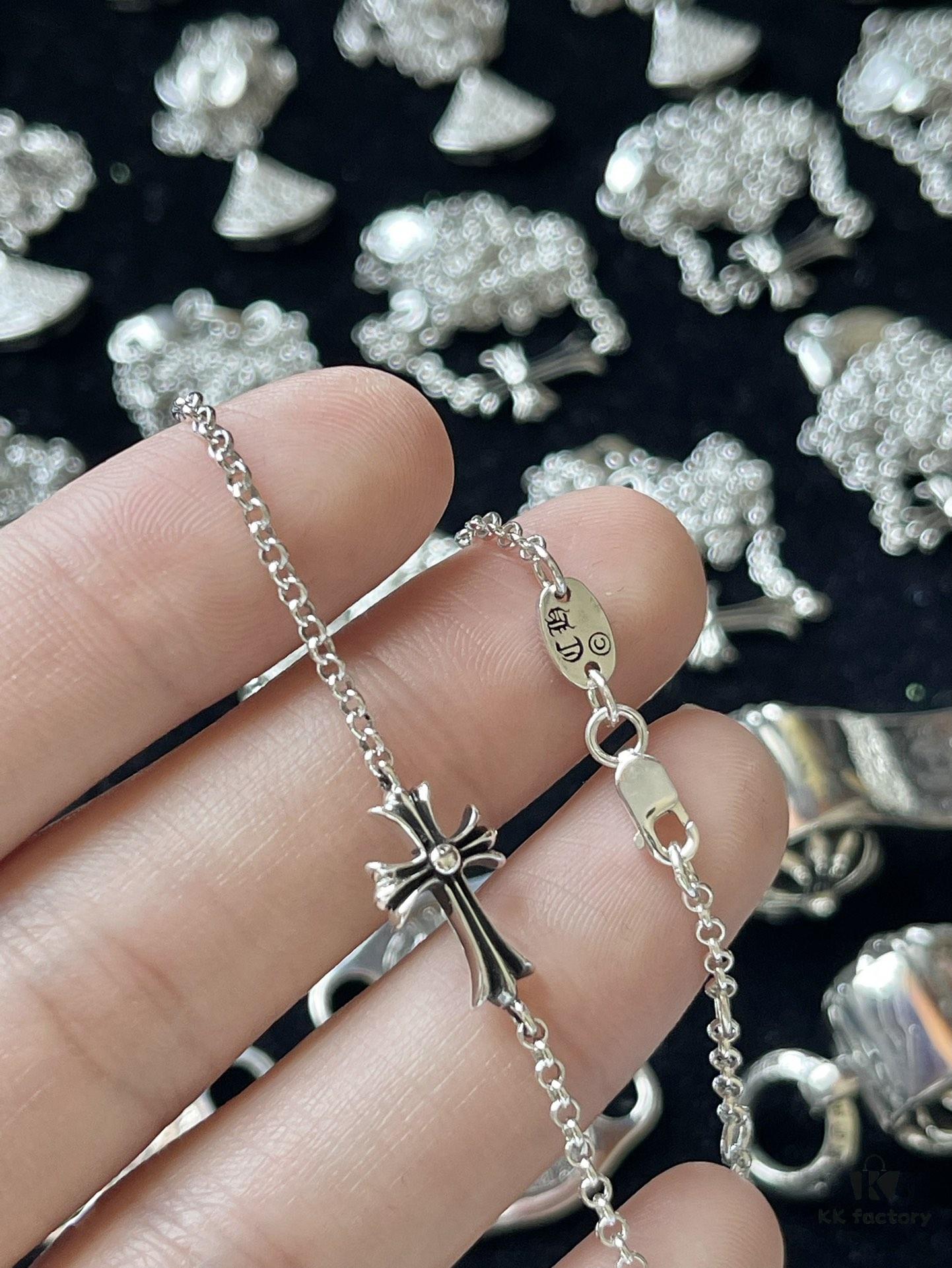 Chrome Hearts Cross Pendant Necklace