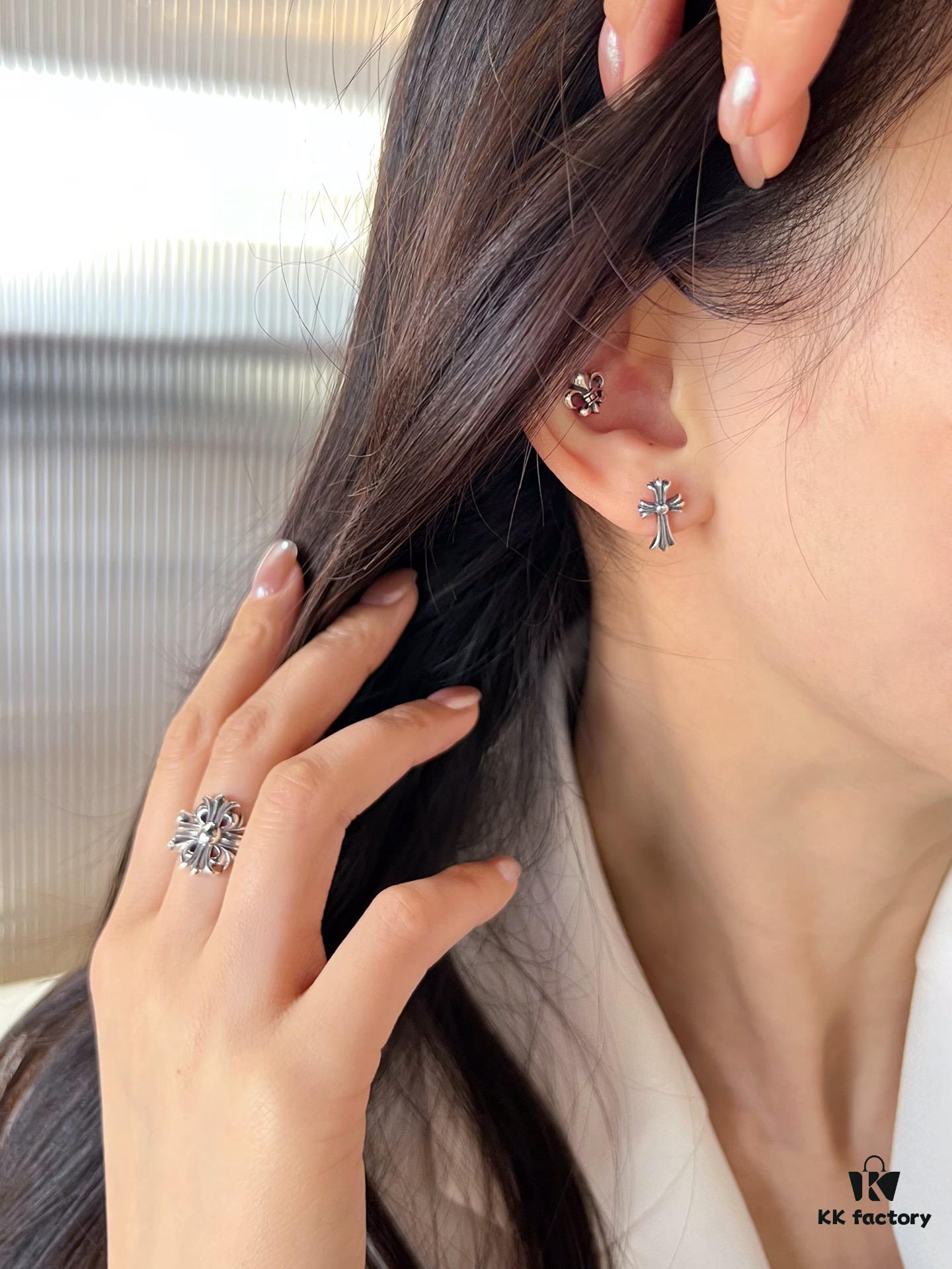 Suitable for Various Styles, Perfect for Both Sweet and Cool Girls!