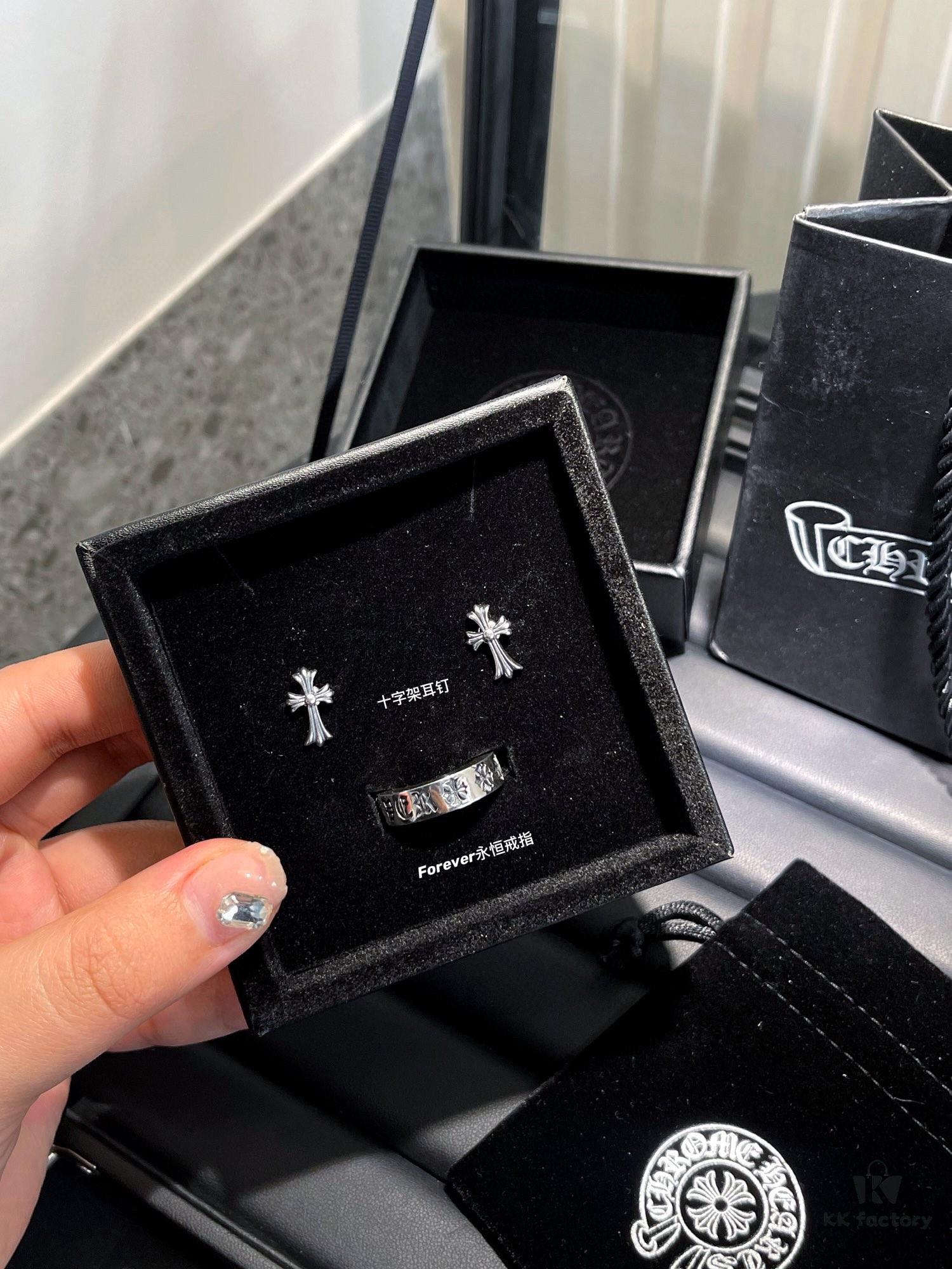 Chrome Hearts Celebrity Style Collection Classic 925 Sterling Silver Rings / Necklaces / Stud Earrings 18-Piece Set