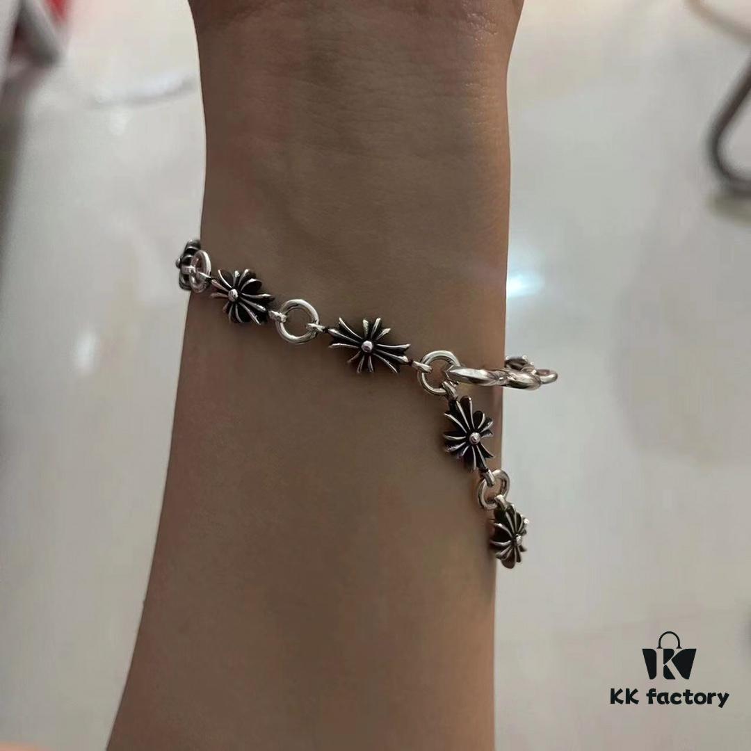 High-Version Cross Heart Long Carnation Bracelet, Original Horse Hoof Clasp, Precise Details, Clear Engraving, Adjustable Size 17 to 23 cm