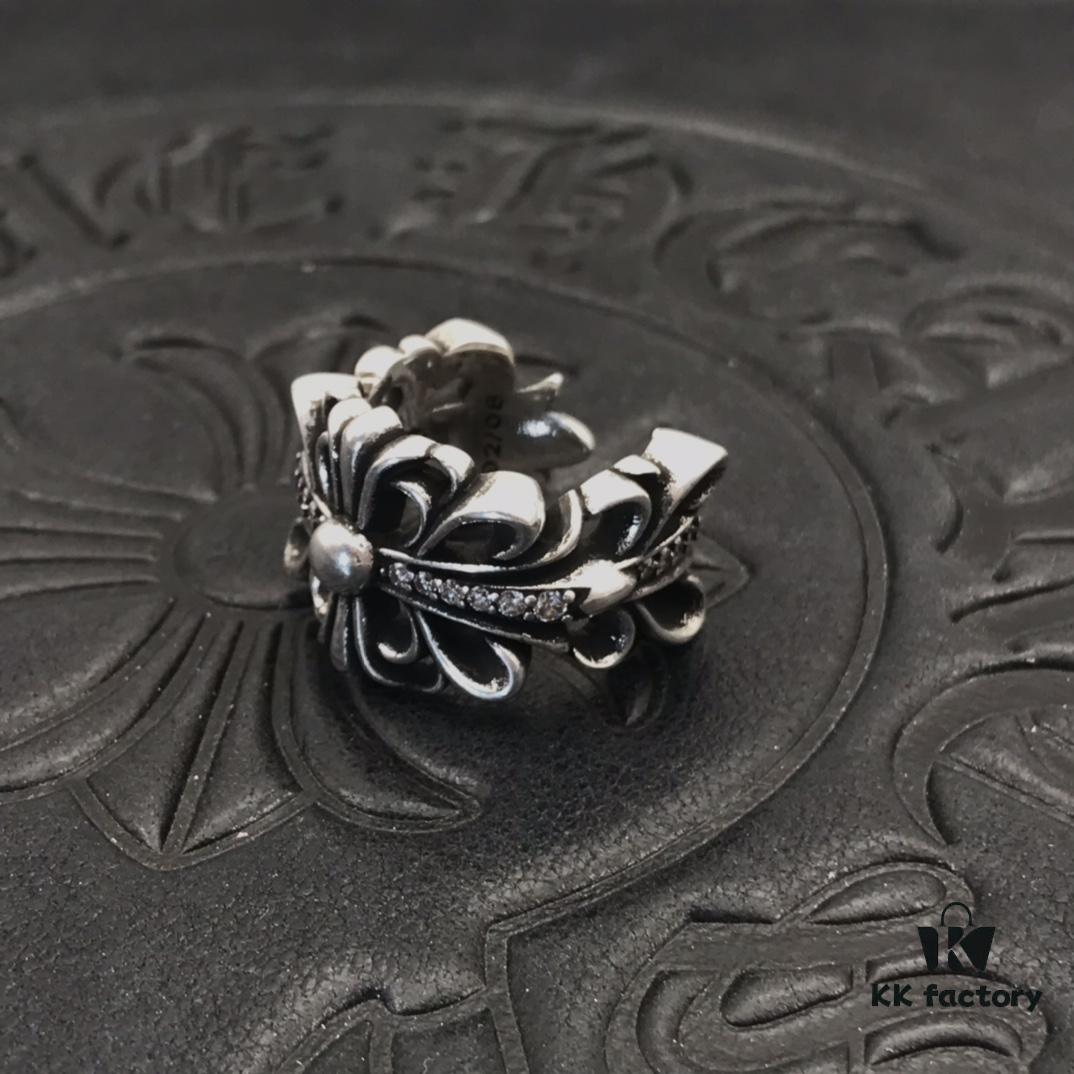 High-Version Chrome Hearts Open Cross Ring, Upgraded Diamond-Inlaid Aged Design, Clear Engraving Details, Unisex Wear, Timeless and Stylish, Available in US Sizes 5-12