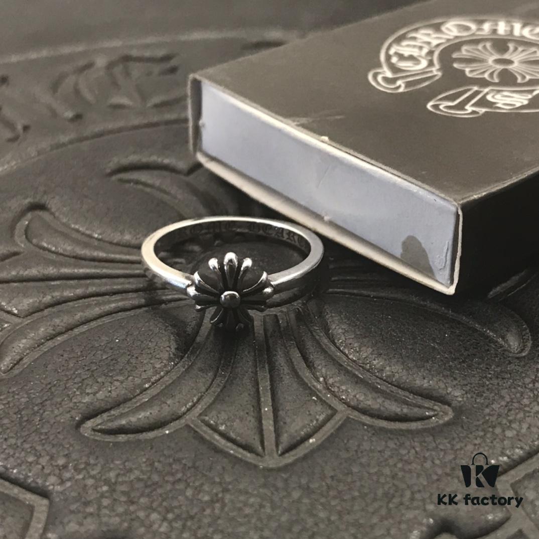 High-Version Chrome Hearts Cross Flower Small Ring, Clear Engraving, Unisex Design, Available in US Sizes 5 to 9