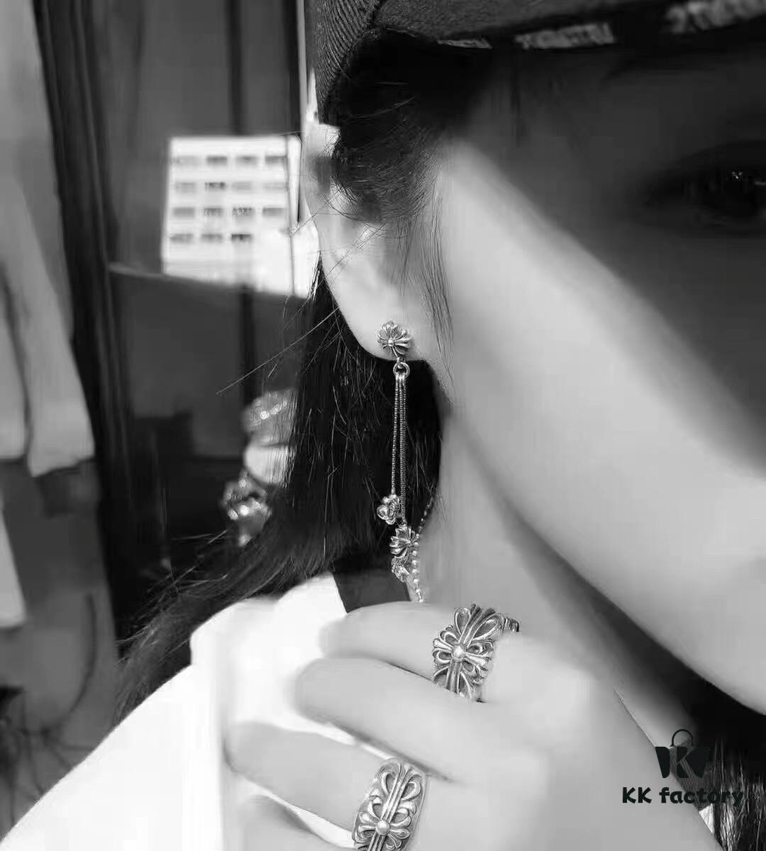 High Version Krone Mid-Size Guardian Ring, Authentic Handwritten Engraving Inside, Clear and Detailed Lettering, Unisex Design, Available in US Sizes 5 to 11