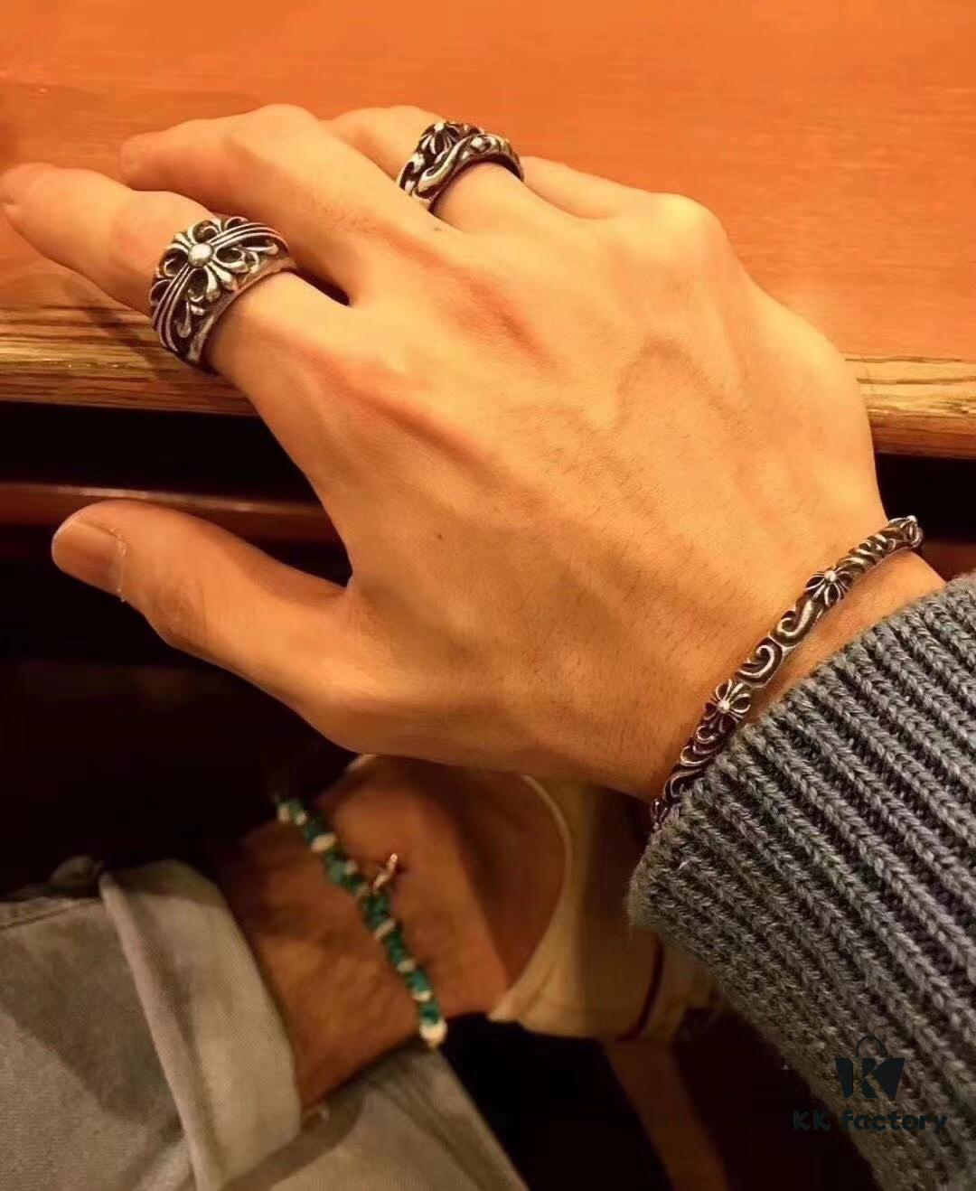 High Version Krone Mid-Size Guardian Ring, Authentic Handwritten Engraving Inside, Clear and Detailed Lettering, Unisex Design, Available in US Sizes 5 to 11