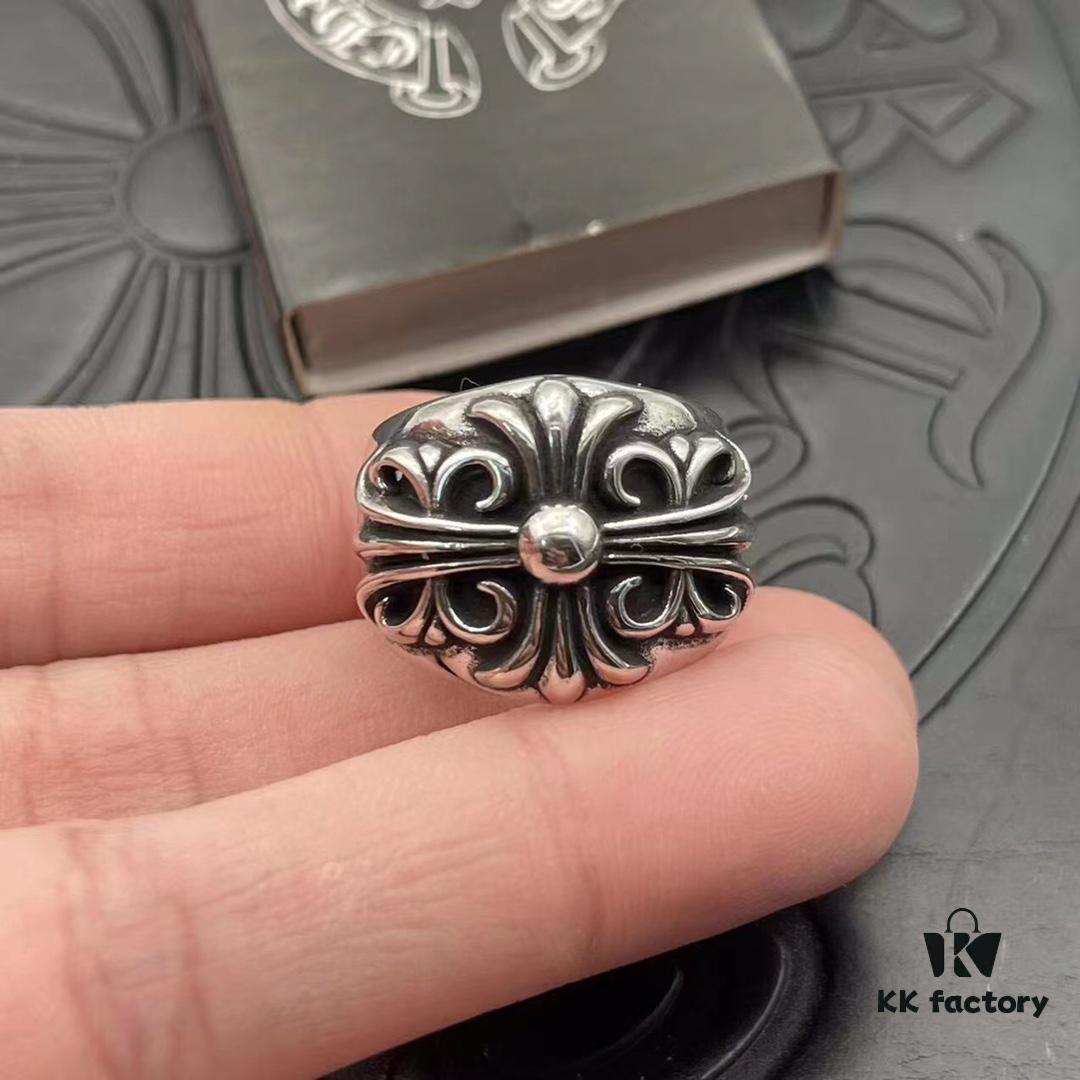 High-Grade Croxx Large Guardian Ring, Interior Engraved with Authentic Handwritten Font, Precise Detailing and Clear Engraving, Unisex Design, Available in US Sizes 5 to 11