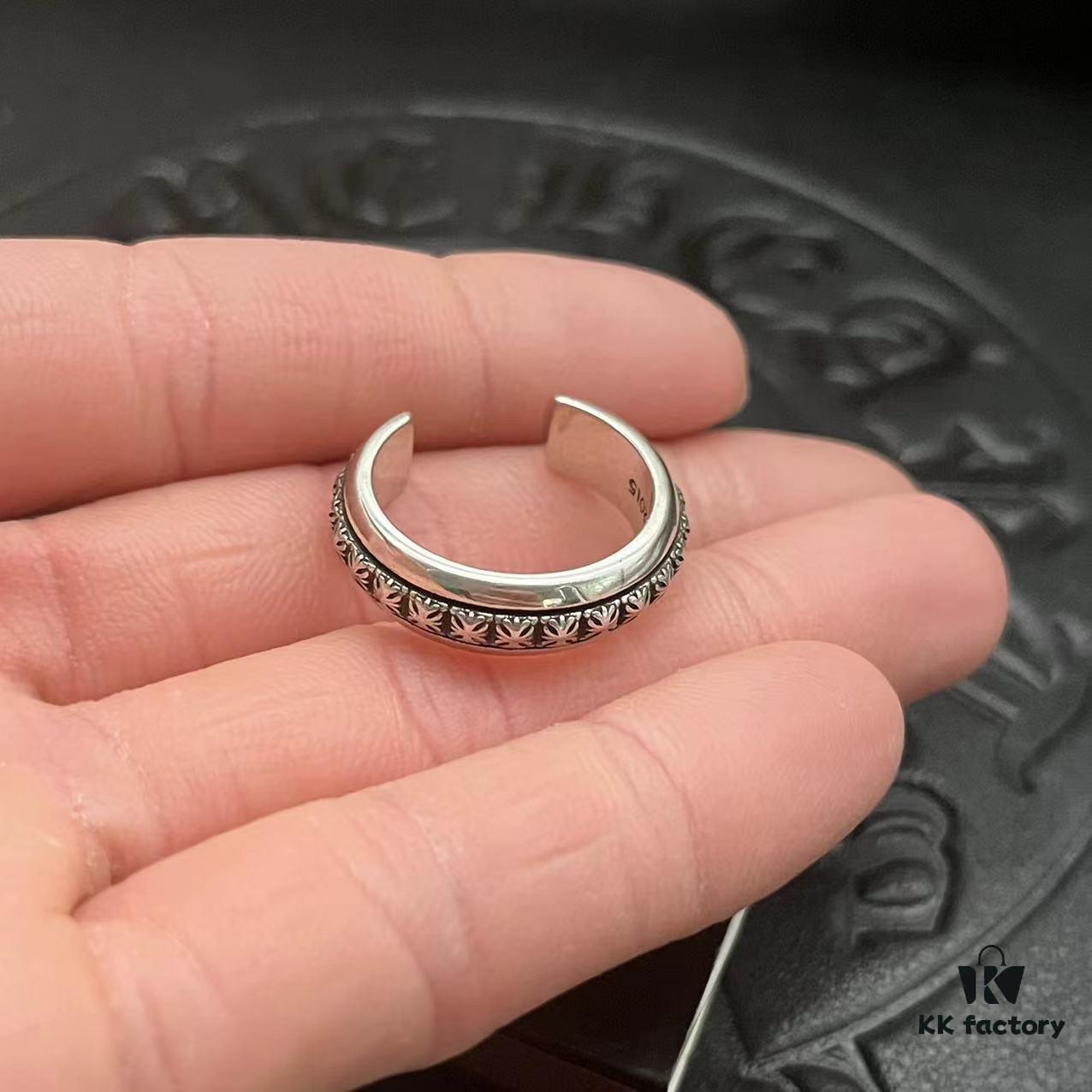 CHROME HEARTS High-Replication Cross Open Ring