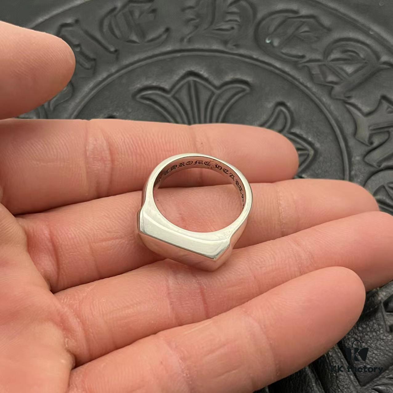 CHROME HEARTS High-Quality Crooked Heart Smooth Ring