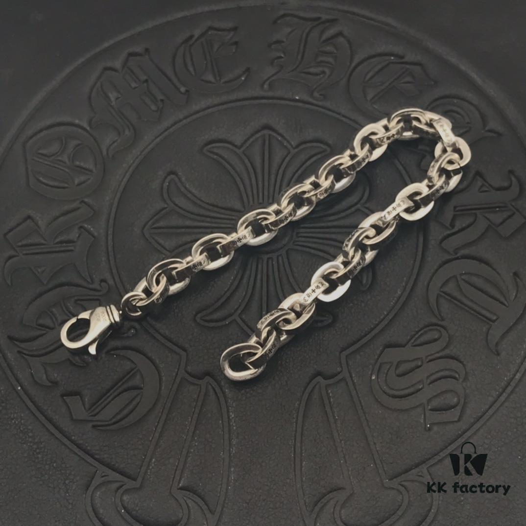 High-Version Chrome Hearts Thick Letter Bracelet, Authentic Lobster Clasp, Clear Engraving, Closely Connected Links, Not Comparable to Common Oversized Extended Versions, Unisex Wear, Available in Sizes 17 to 21