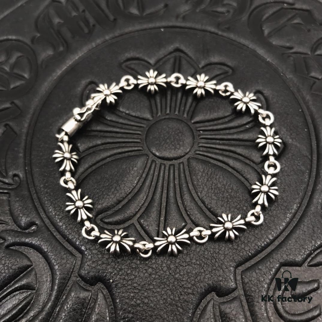 High-Version Chrome Hearts Plain Cross Wristband without Stones, Authentic Buckle Design with Original 14K Engraved Inlay, Unisex Bracelet, Available in Sizes 17-18-19