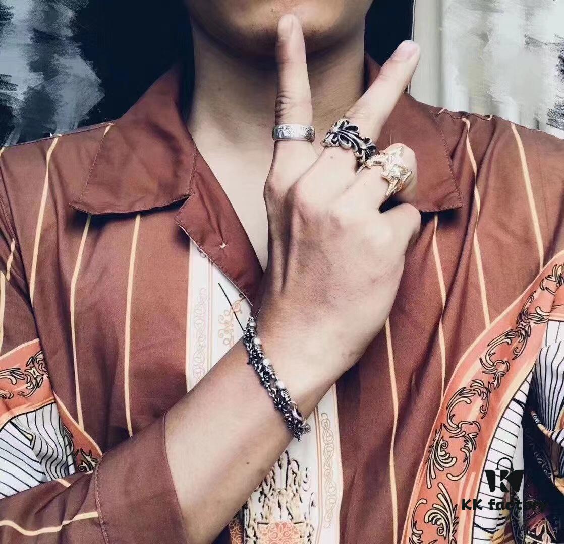 High-Version Chrome Hearts Plain Cross Wristband without Stones, Authentic Buckle Design with Original 14K Engraved Inlay, Unisex Bracelet, Available in Sizes 17-18-19