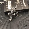 High-Version Crocs Black Diamond Aged Double Cross Necklace, One Style Four Wears, The Pinnacle of Cross Necklaces, A Timeless Classic
