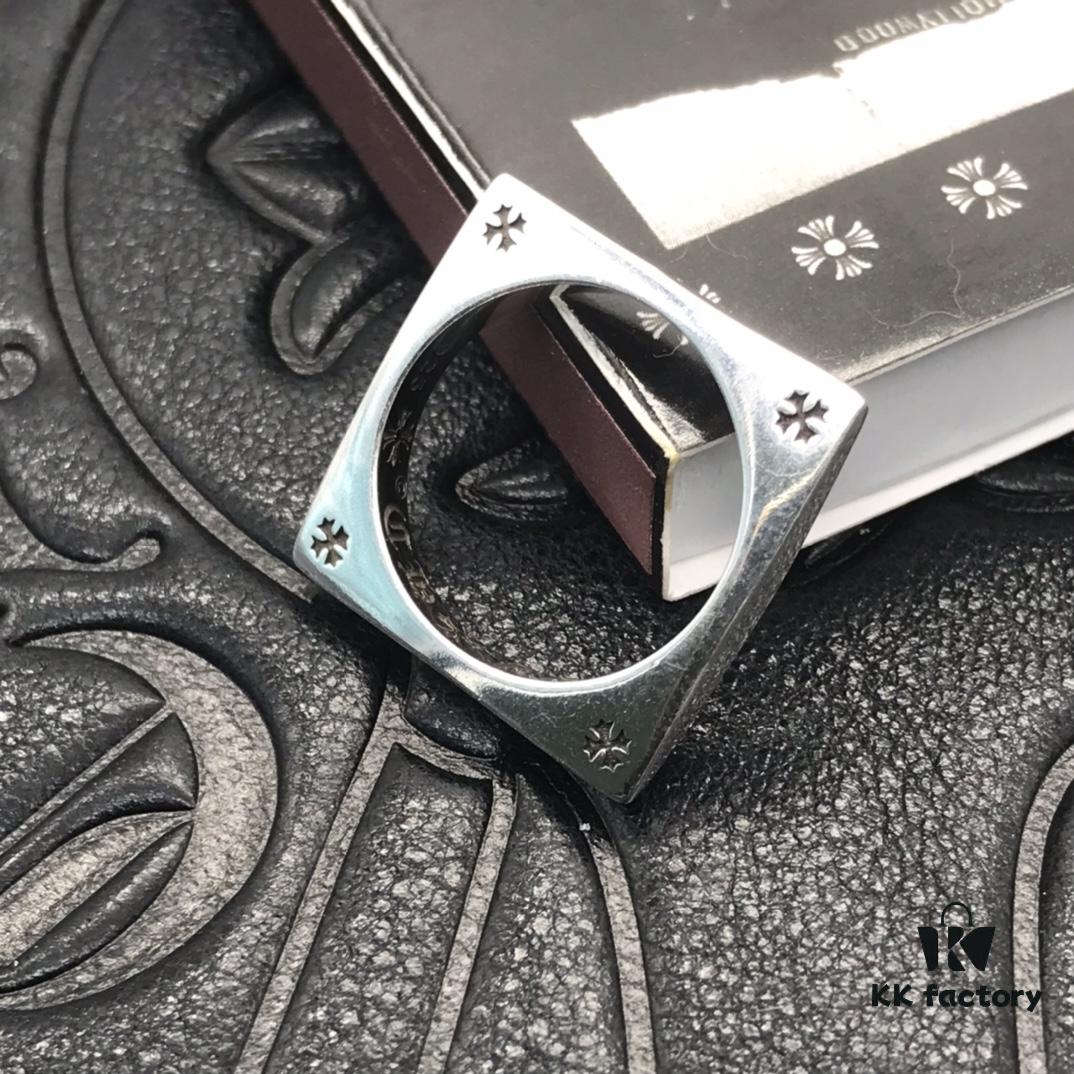 High-End Collaborative Croxx KT Square Ring