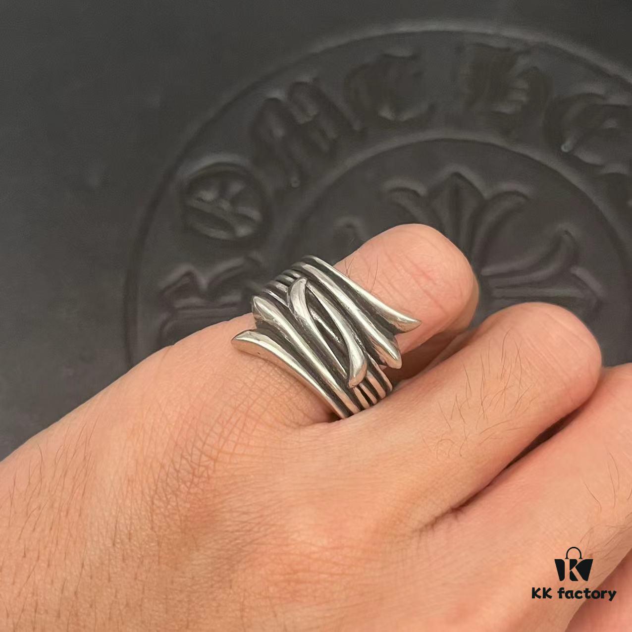 CHROME HEARTS High-Quality Cropped Heart Iris Ring