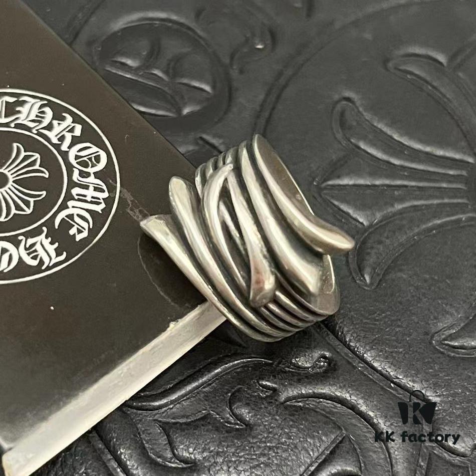 CHROME HEARTS High-Quality Cropped Heart Iris Ring