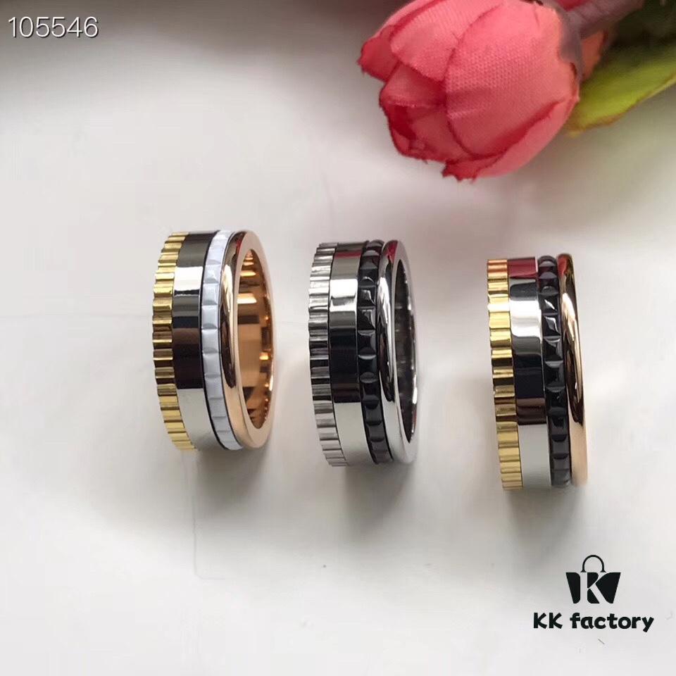 Boucheron Quatre Radiant Series Rotating Ring with Four Rows of Brilliant Diamonds, Ribbon-Line Engraving, and Black Ceramic Diamond Pattern