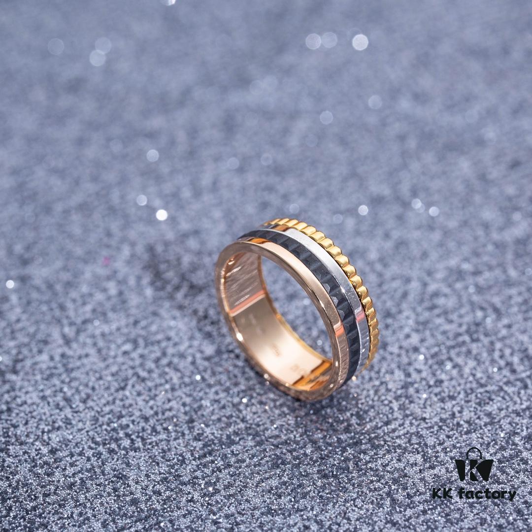 Quatre White Series Ring, Radiant and Brilliant, Showcasing the Brand's Iconic Luster