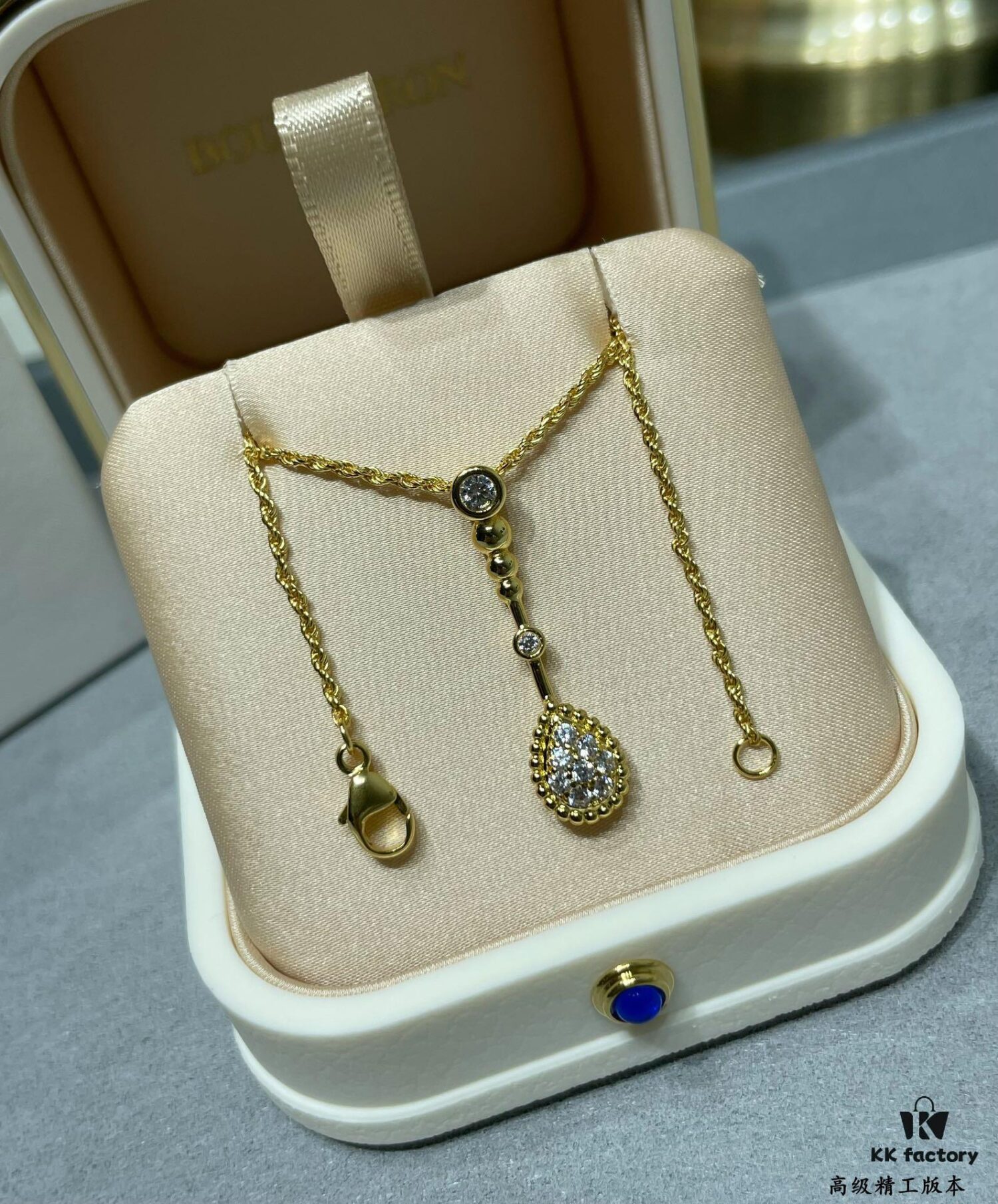 Boucheron-inspired Teardrop Necklace with Bohemian Elegance