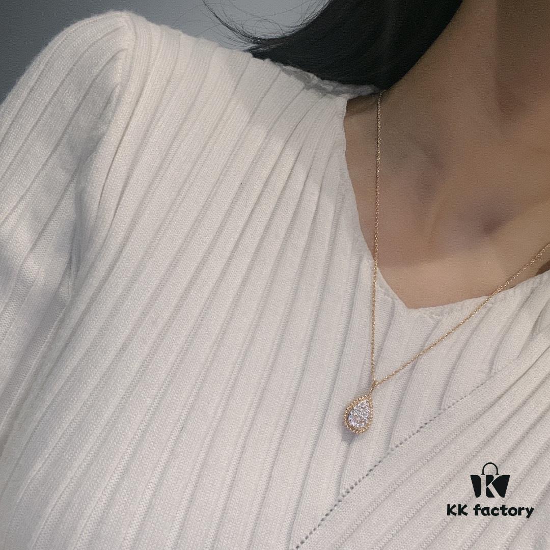 Boucheron Goutte Necklace 💧 SERPENT BOHÈME Necklace, Classic and Modern Design with Diamond-Paved Drop Pendant Surrounded by Delicate Yellow Gold Beads, Thick Gold Plating, Branded Logo, Adjustable Length 45cm, Exquisite for Every Occasion 👼 Large Drop Necklace. Brand Story: The Water Drop Symbolizes 'For the One You Love Most'