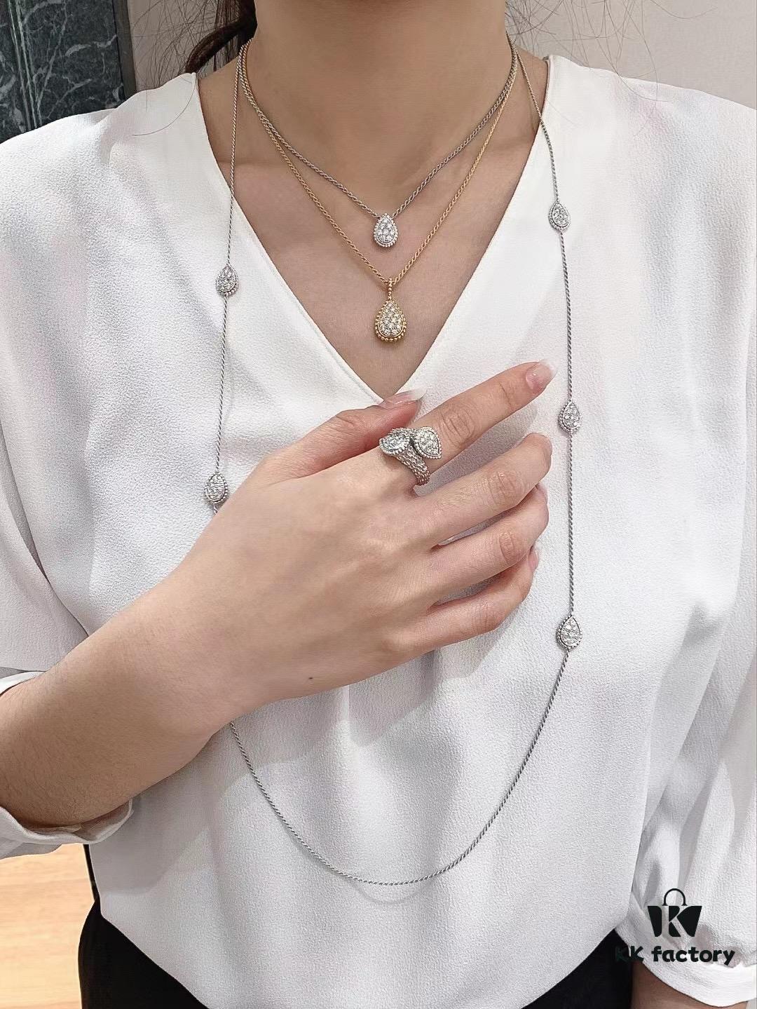 Boucheron Goutte de Rose Necklace 💧 SERPENT BOHÈME Necklace. Classic and modern, featuring a teardrop-shaped pendant embellished with pave diamonds, surrounded by delicate yellow gold beads, embodying contemporary aesthetics. Thick gold plating, logo-engraved Boucheron necklace, adjustable length 45cm for a stunning fit 👼