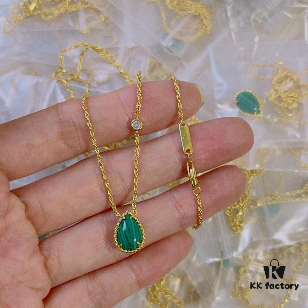 Boucheron Goutte de Rose Necklace 💧 SERPENT BOHÈME Necklace. Classic and modern, featuring a droplet-shaped design embellished with pave diamonds, aligning perfectly with contemporary aesthetics. Thick gold plating, branded logo, Boucheron necklace with adjustable length of 45cm for a stunning fit 👼】Small droplet necklace. Brand story: the droplet symbolizes 'for the one you love most.'