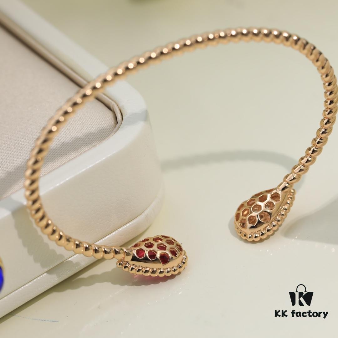 Boucheron Goutte Bracelet 💧 SERPENT BOHÈME Classic and Modern, Diamond-Set Droplet Design with Delicate Yellow Gold Pearls, Thick Gold Plating, Logo-Embossed Boucheron Bracelet, Simple and Elegant Square Shape, Exquisite Wearing Effect 👼 The Droplet Collection Symbolizes Love for the Dearest