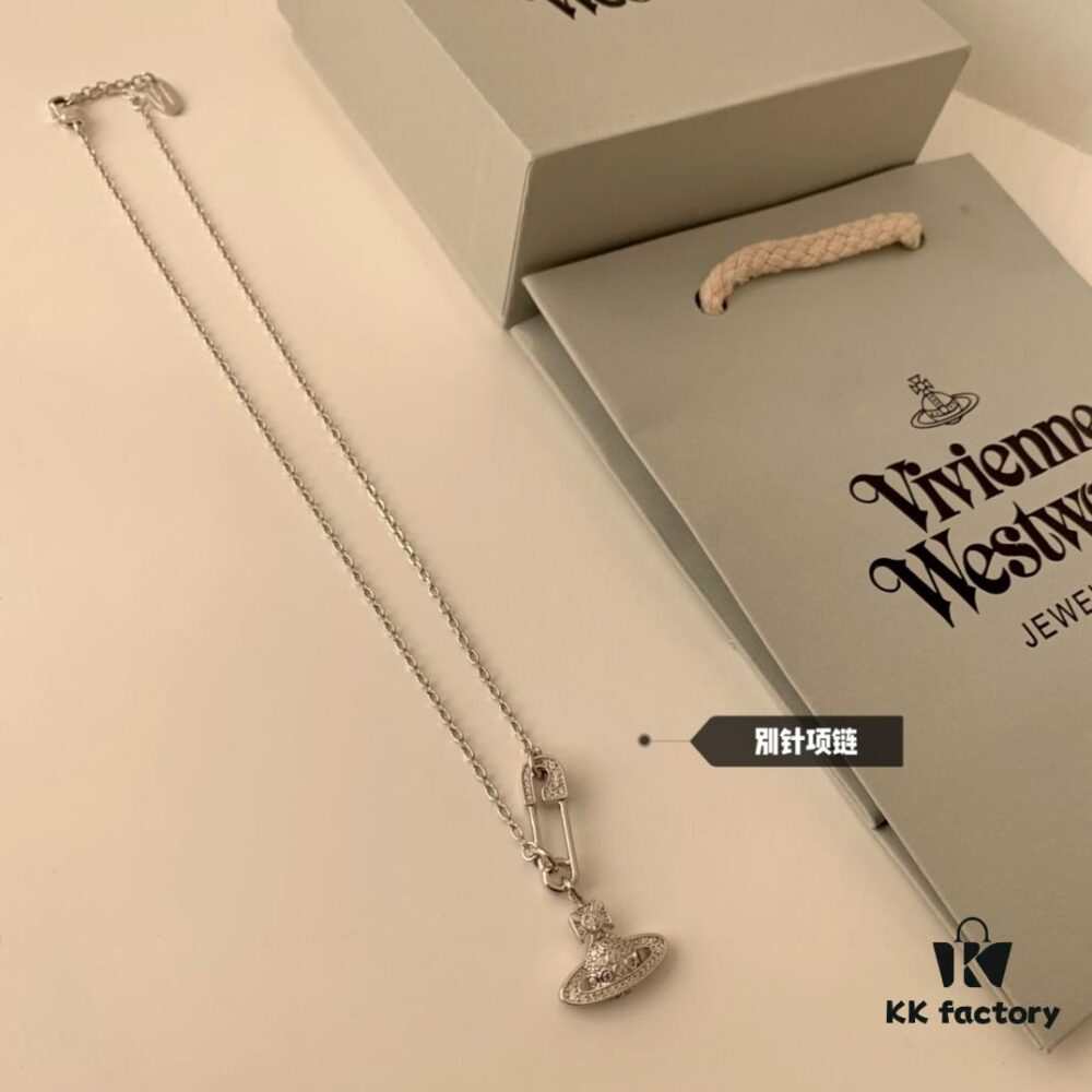 Vivienne Westwood Queen of Fashion Brooch Necklace