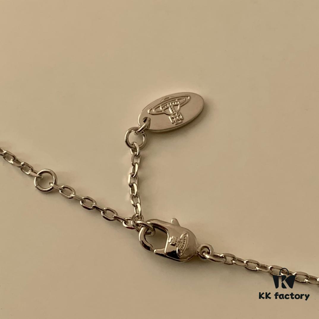 Vivienne Westwood Queen of Fashion Brooch Necklace