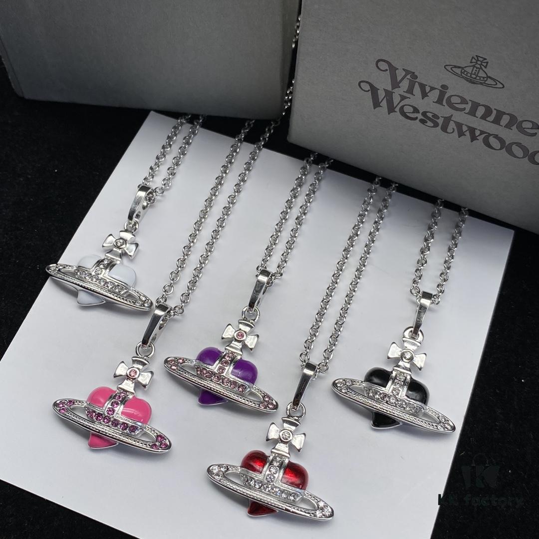 VIVIENNE WESTWOOD New Necklace