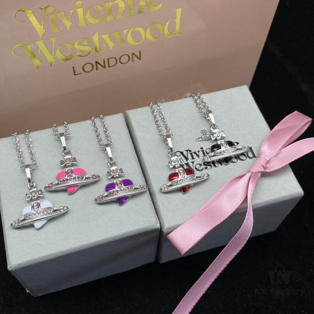 VIVIENNE WESTWOOD New Necklace