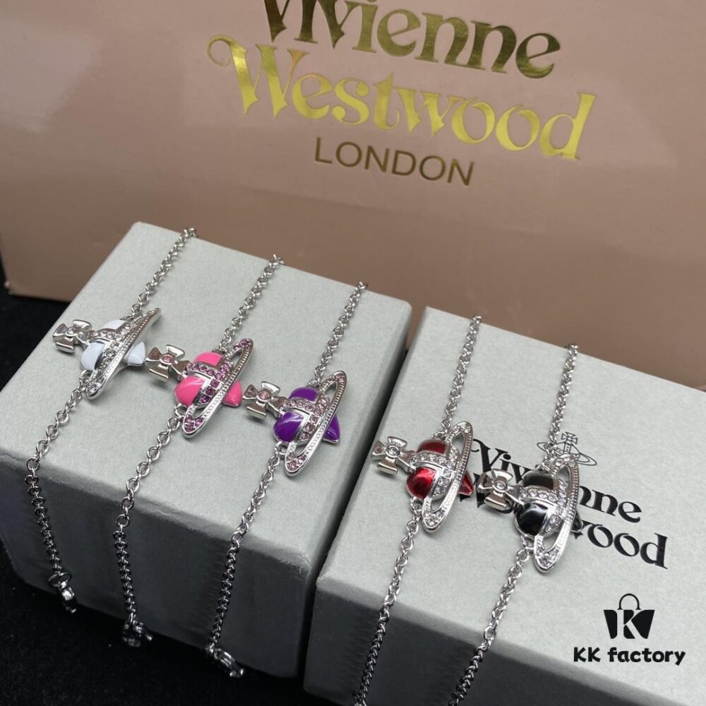 VIVIENNE WESTWOOD New Bracelet