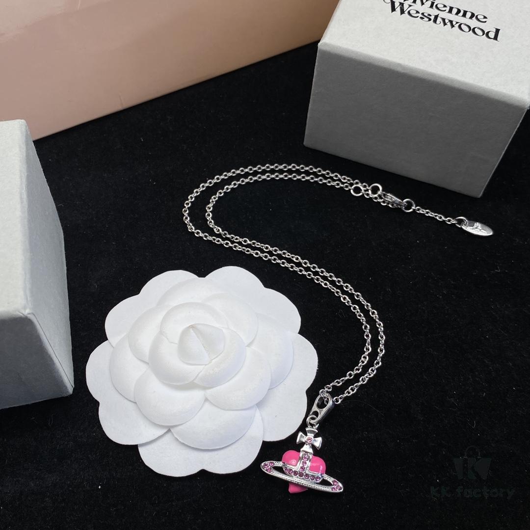 VIVIENNE WESTWOOD New Necklace