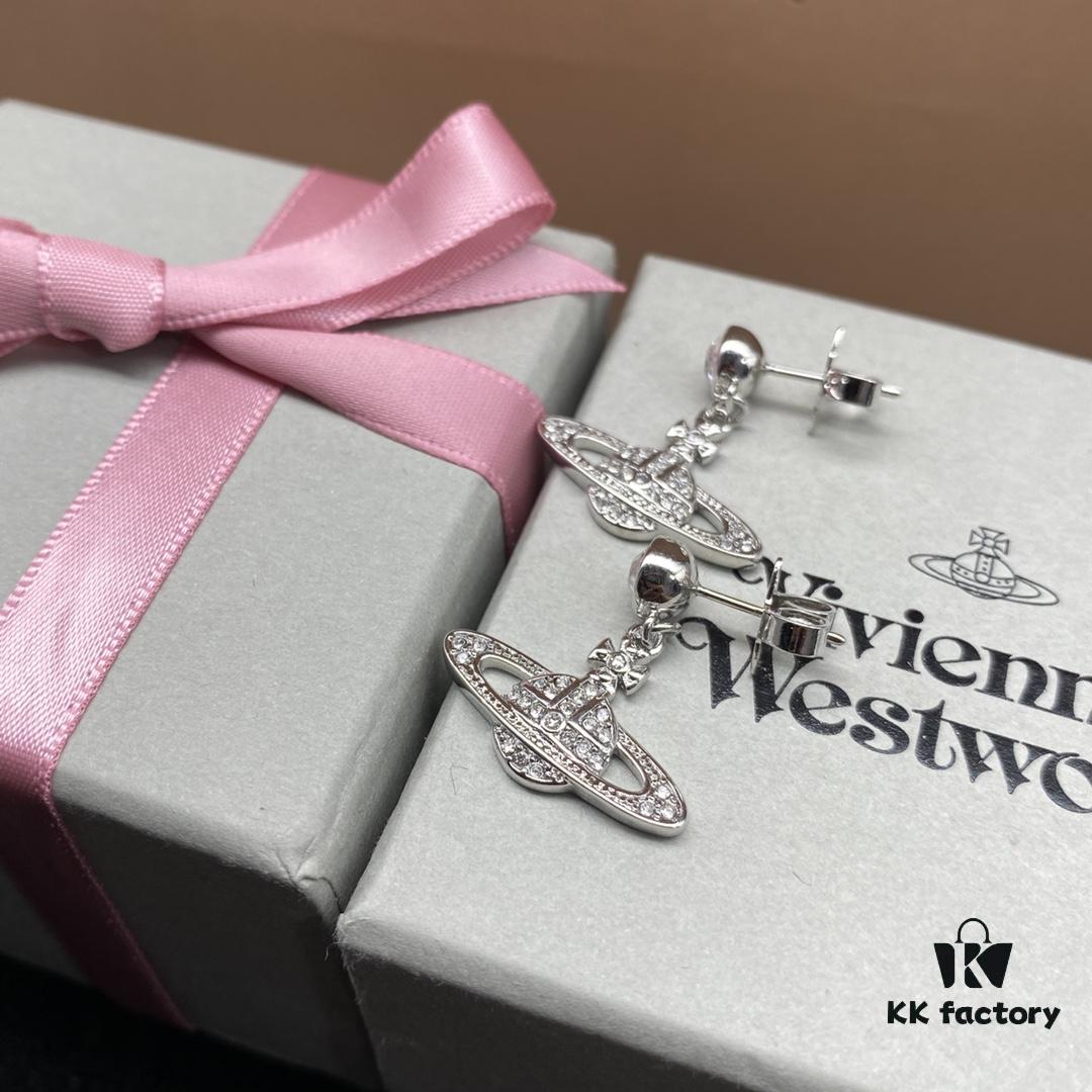 VIVIENNE WESTWOOD New Stud Earrings