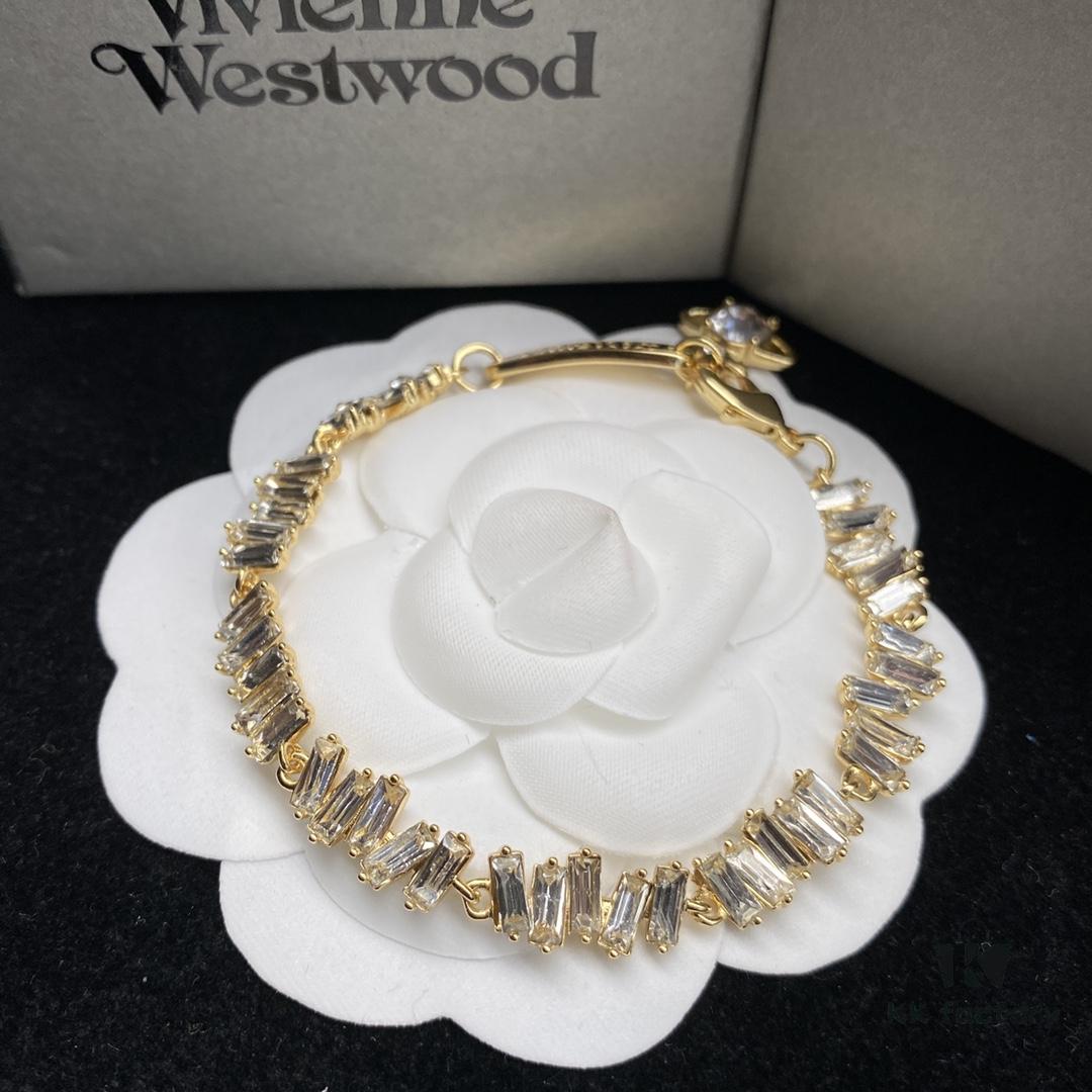 VIVIENNE WESTWOOD New Collection Suit Set