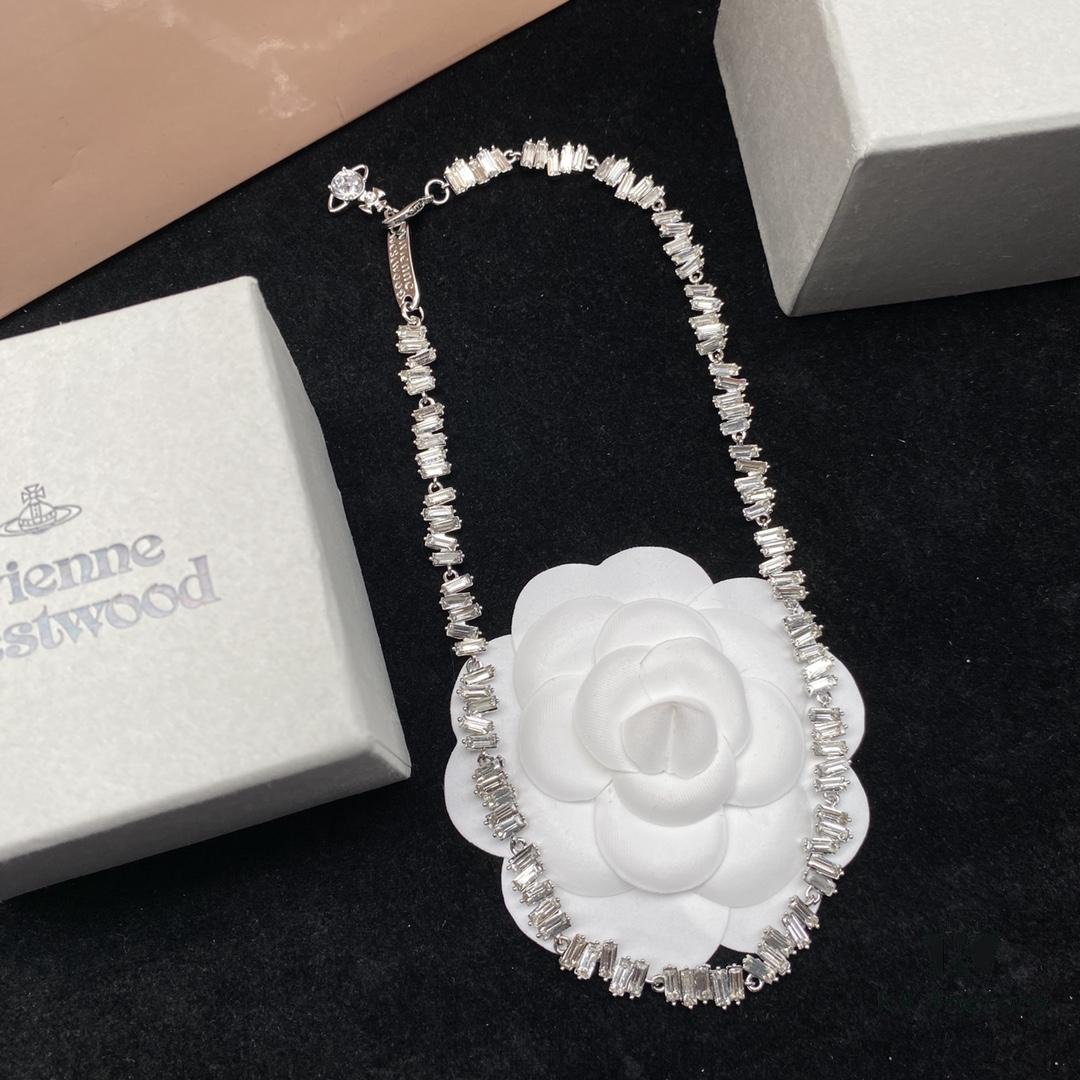 VIVIENNE WESTWOOD New Collection Suit Set