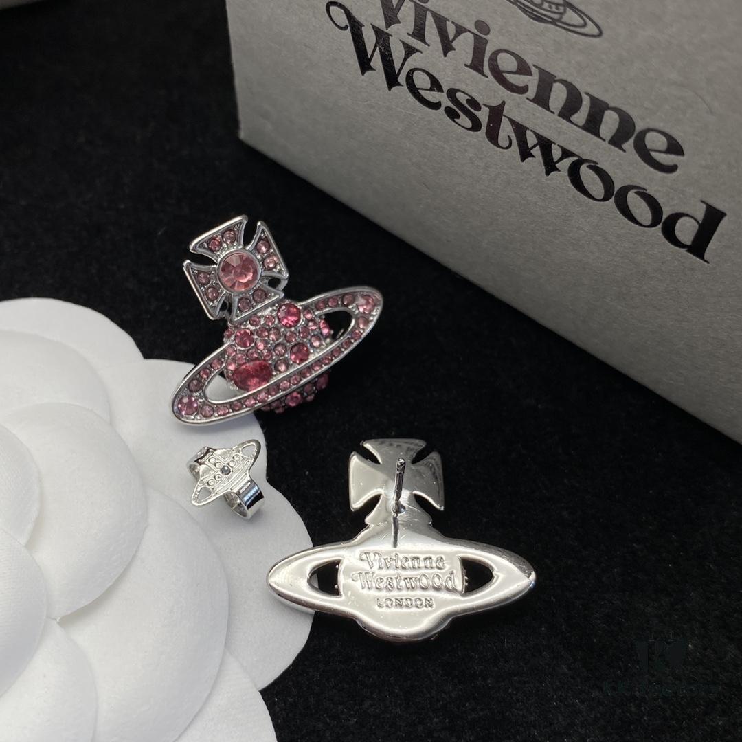 VIVIENNE WESTWOOD New Stud Earrings