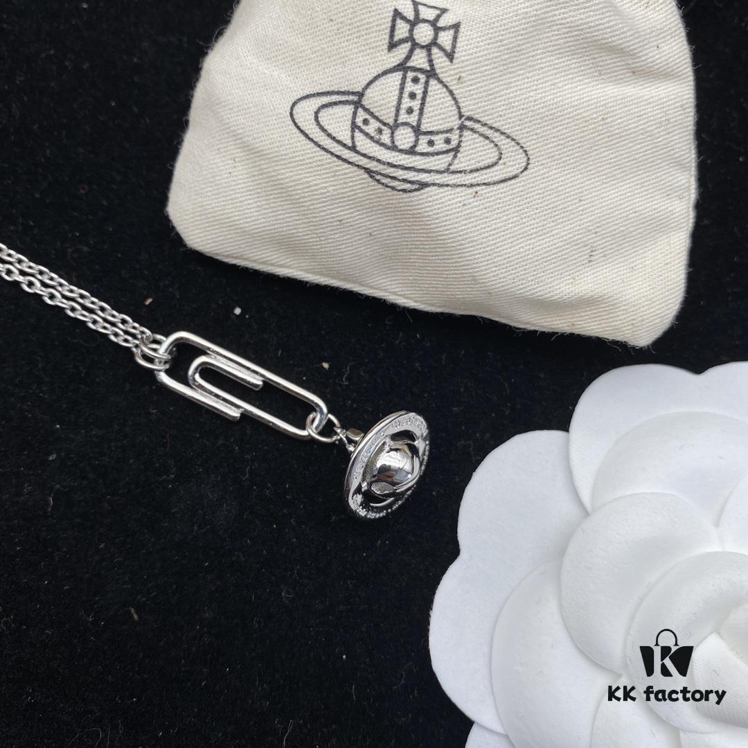 VIVIENNE WESTWOOD New Necklace