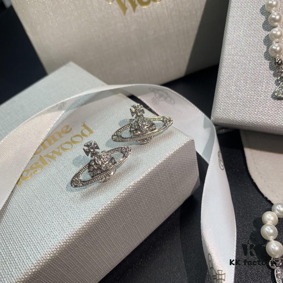 Vivienne Westwood Saturn Pearl Necklace - Bracelet - Earrings