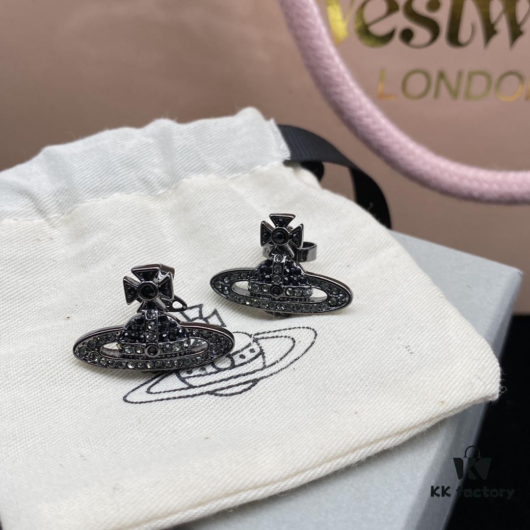 VIVIENNE WESTWOOD New Stud Earrings