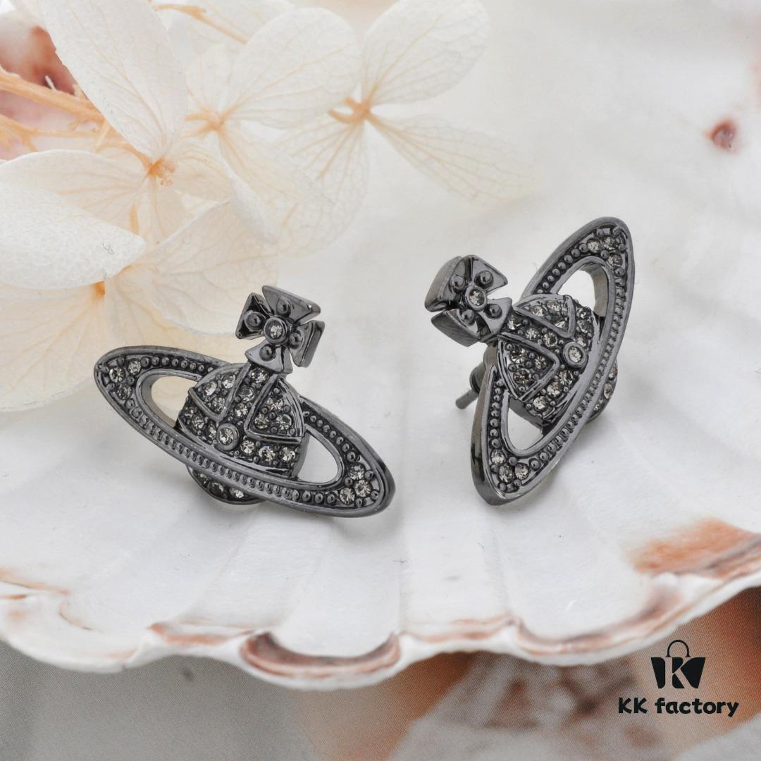 Vivienne Westwood Classic Full Diamond Stud Earrings - Titanium Black