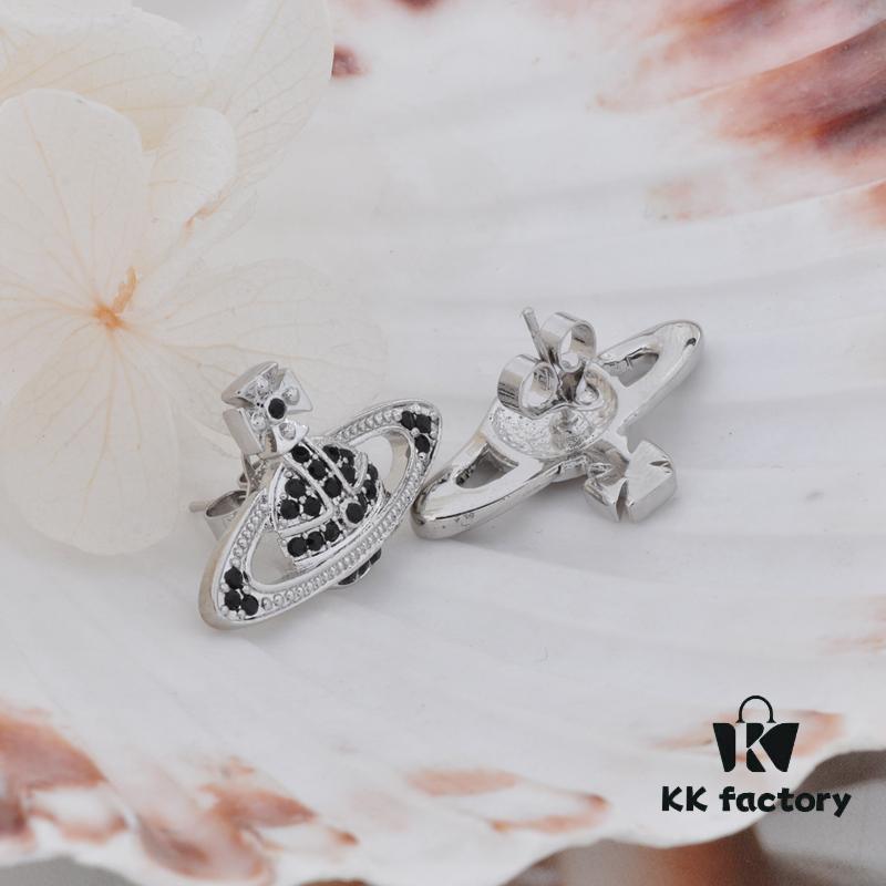 West Grandma Classic Full-Zirconia Stud Earrings - Silver Black Zirconia Saturn Plugs