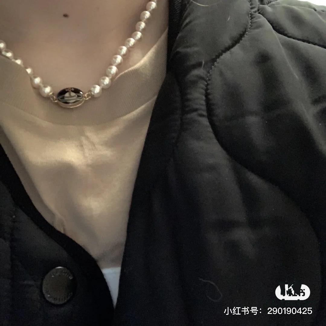 West Queen Enamel Pearl Necklace with Magnetic Clasp, Two Colors Available in Stock