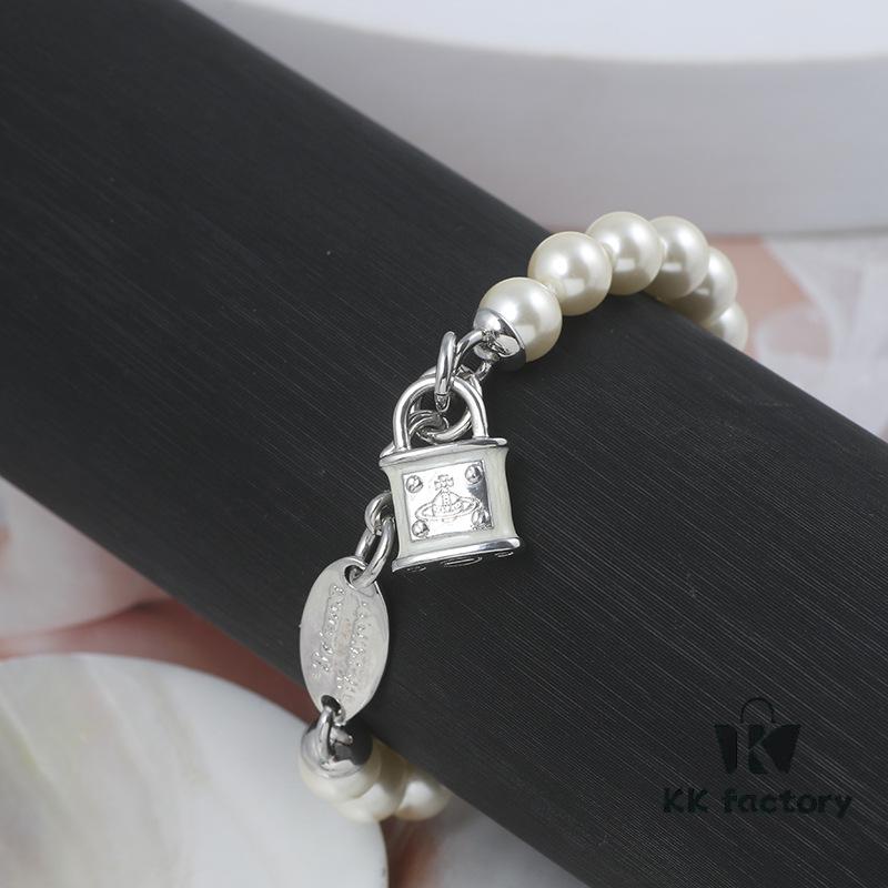 Wholesale European and American Fashion Jewelry Minimalist Enamel 3D Lock Pearl Cuff Bracelet for Women Drop Shipping Assorted Batch