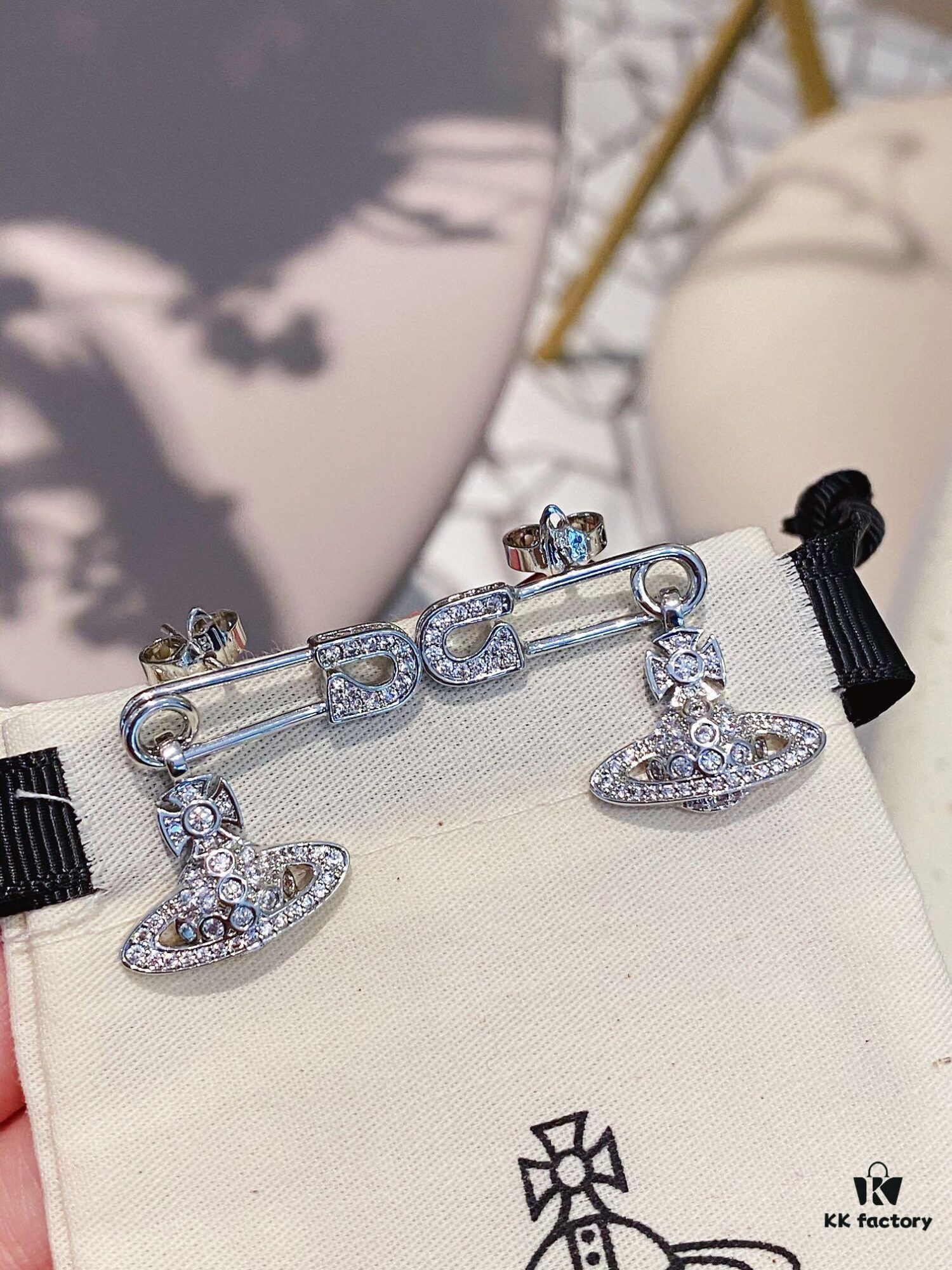 Vivian New Arrival Saturn Stud Earrings with Pin Design