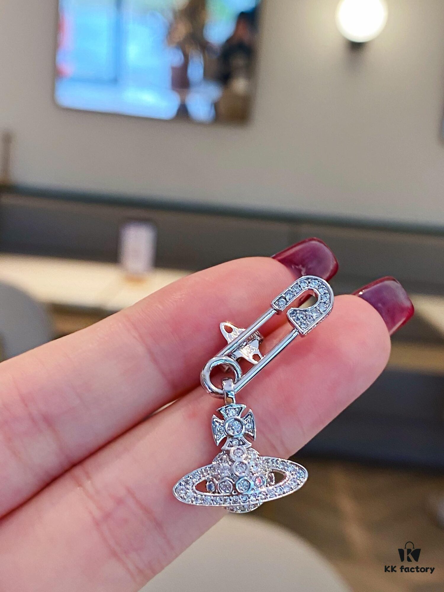 Vivian New Arrival Saturn Stud Earrings with Pin Design