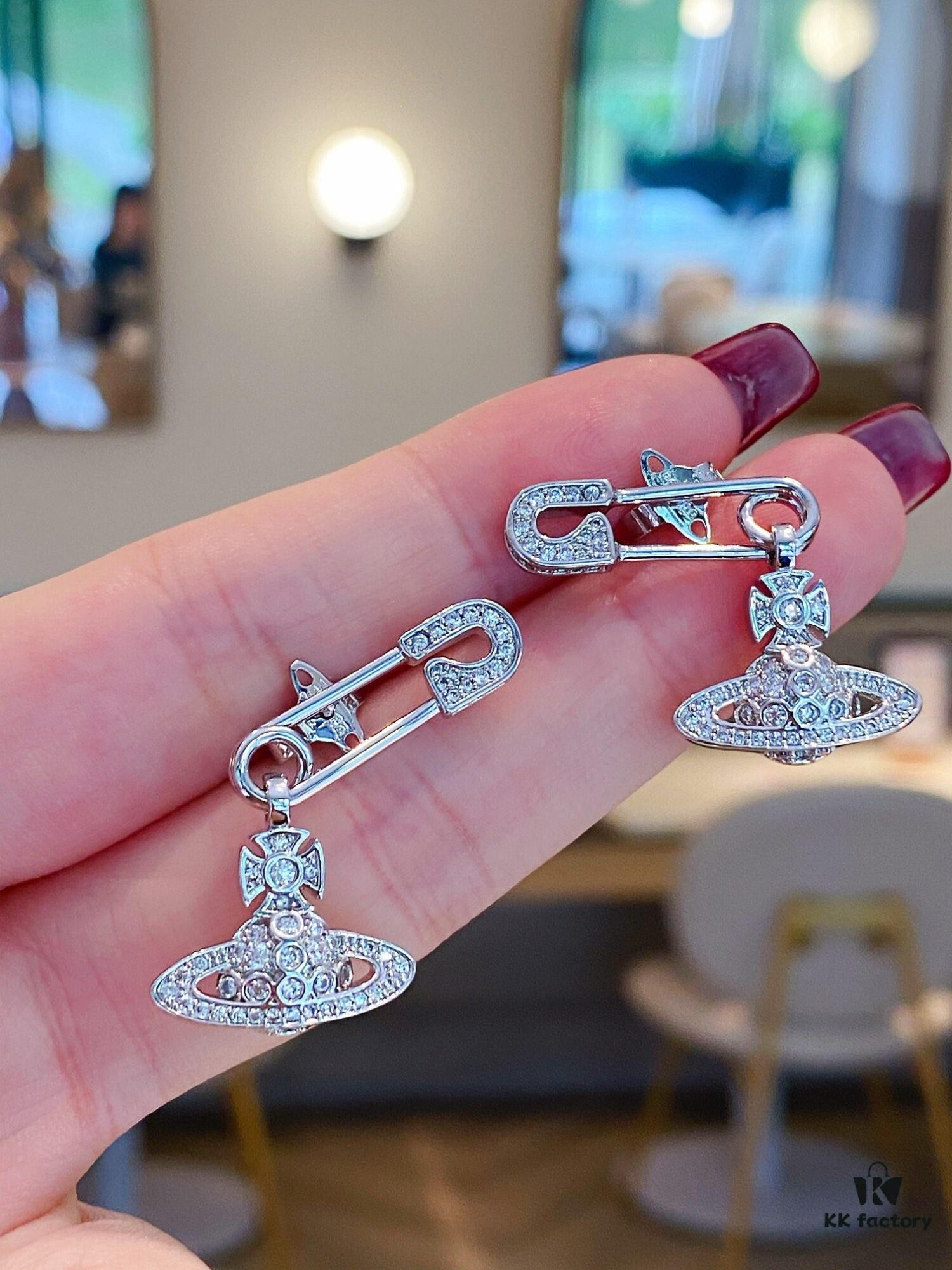 Vivian New Arrival Saturn Stud Earrings with Pin Design