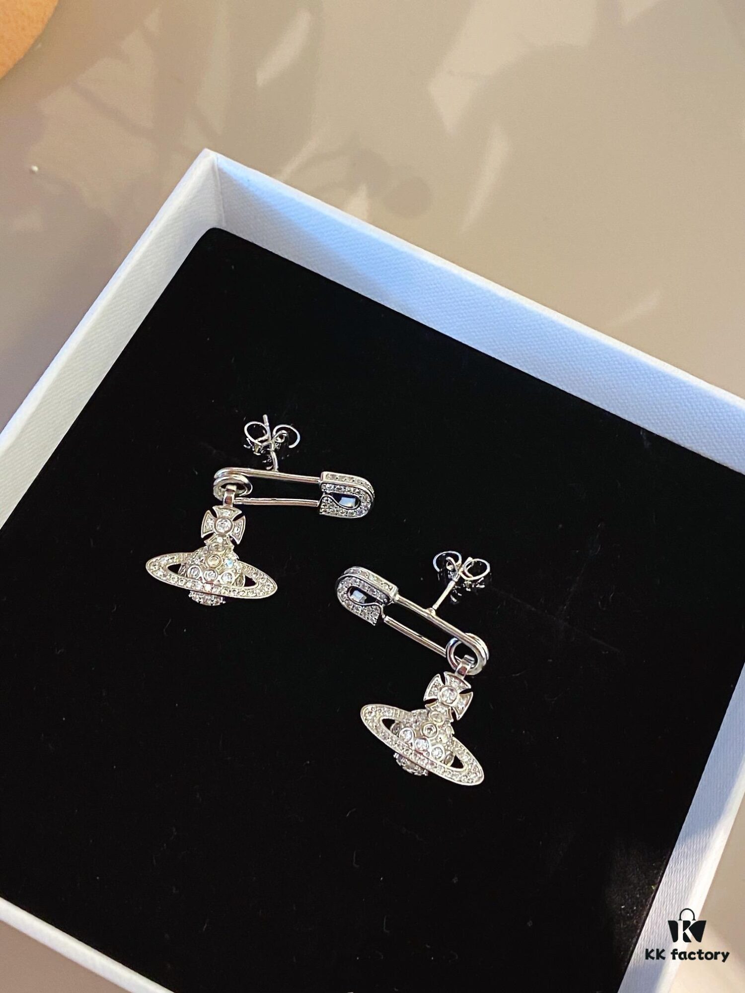 Vivian New Arrival Saturn Stud Earrings with Pin Design