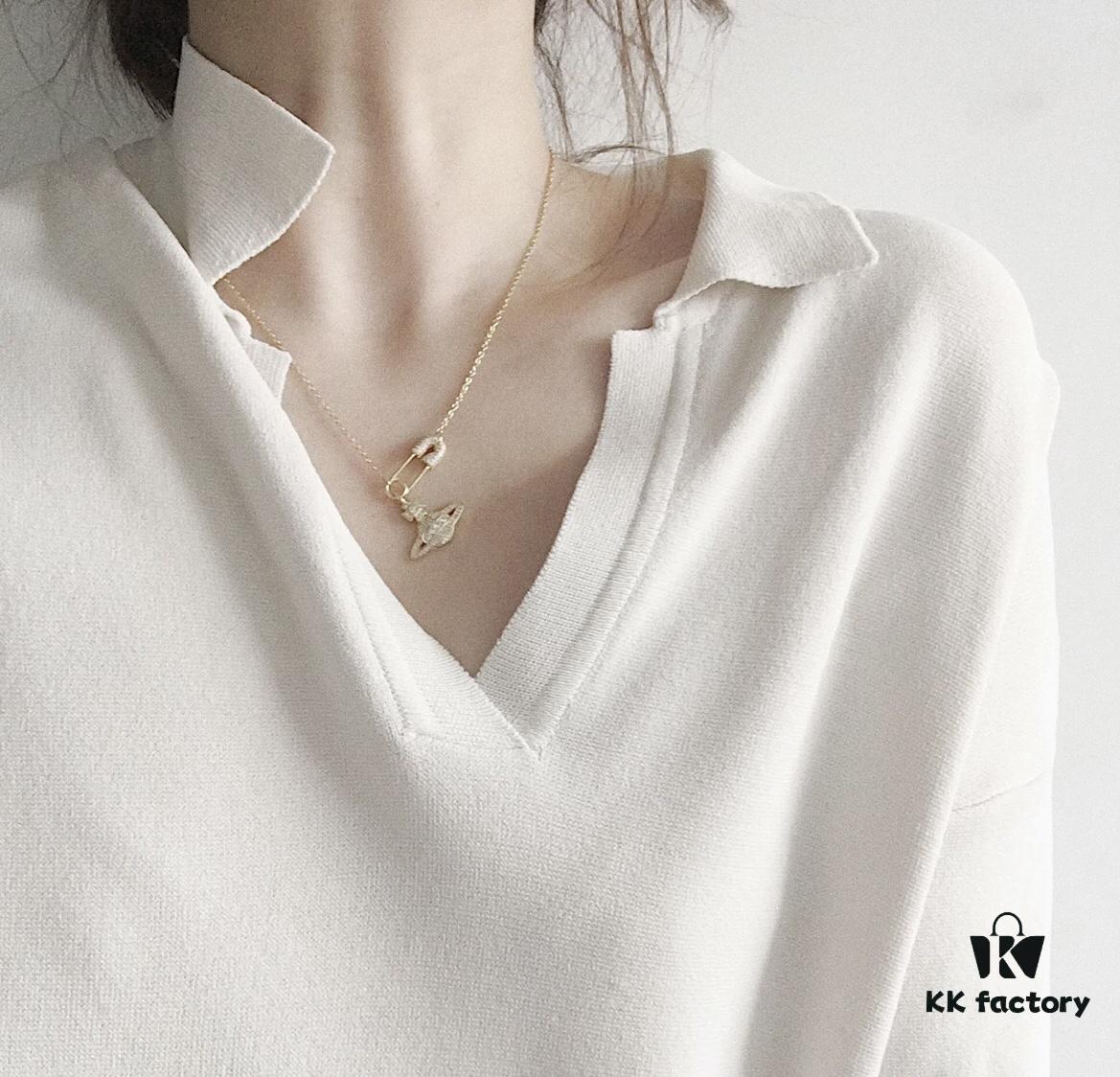 Wearing Illustration