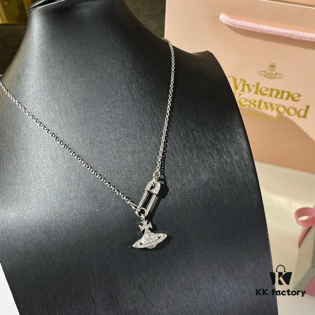 New Arrival☑️ Vivienne Westwood Saturn Necklace with Full Diamond Pin Pendant