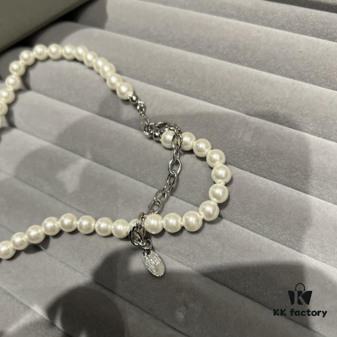 Single Saturn Necklace (Without Pin)